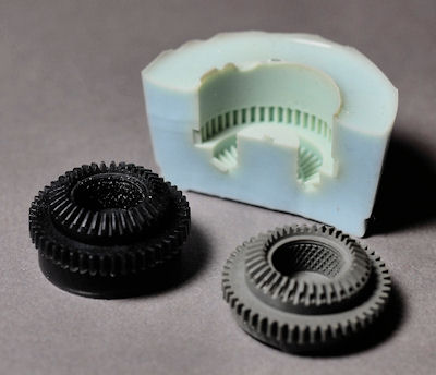 image of cutaway mold and epoxy gears